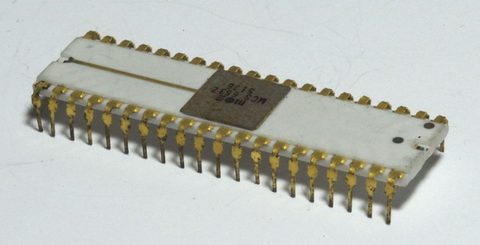 MOS_6532_5176_package_iso_1000w.jpg